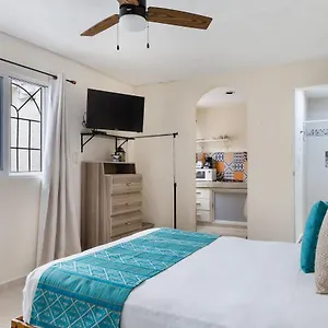 https://el-depa-de-acuario.quintano-roohotels.com